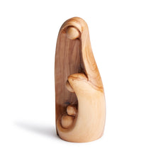 画像をギャラリービューアに読み込む, Hand carved Olive Wood Faceless Holy Family Statue Of Joseph Protecting His Family OWH 011