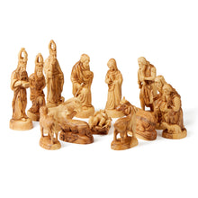 画像をギャラリービューアに読み込む, XL Deluxe Olive Wood Hand Crafted Musical Nativity Scene With Detailed Figures