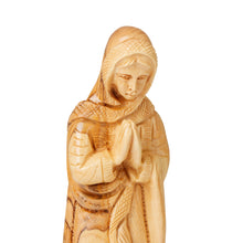 画像をギャラリービューアに読み込む, XL Deluxe Olive Wood Hand Crafted Musical Nativity Scene With Detailed Figures