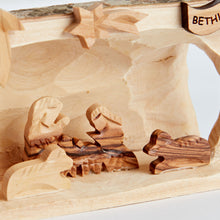 画像をギャラリービューアに読み込む, Nativity Scene Hand Carved Into An Olive Tree Log Keeping A Rustic Look Small Size Handmade In Bethlehem The Holy Land