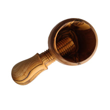 画像をギャラリービューアに読み込む, Olive Wood Nut Cracker OWK 017