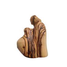 画像をギャラリービューアに読み込む, faceless figures hand made in Bethlehem, holy family