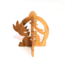 画像をギャラリービューアに読み込む, 3D Praying Olive Wood Christmas Tree Decoration From Bethlehem
