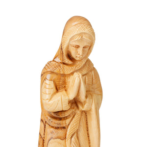 Deluxe Olive Wood Hand Crafted Musical Nativity Scene With Detailed Figures