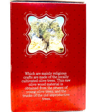 画像をギャラリービューアに読み込む, red gift box side, picture of olive tree and information
